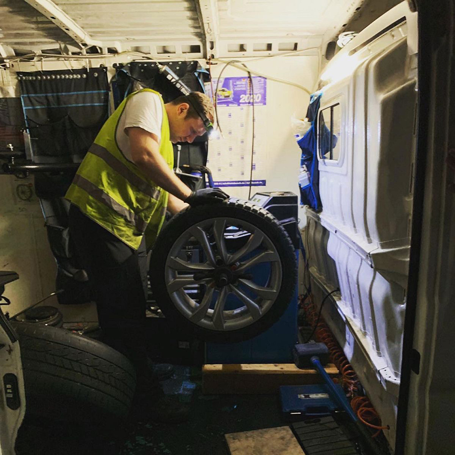 Einsatz Sanovi Reifennotdienst